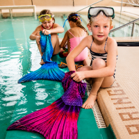 Meerjungfrauen Schwimmschule