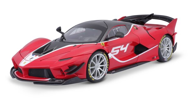 Ferrari FXX-K EVO 1/18 Red Model Car in Gift Box with Attention to Detail