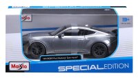 Ford Mustang Darkhorse 2024 1/24 grau Modellauto von Maisto lizenziert