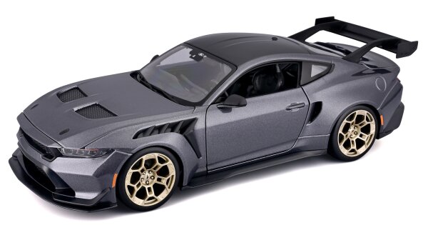 Ford Mustang GTD 2025 1/18 Gray Model Car by Maisto Licensed Detail