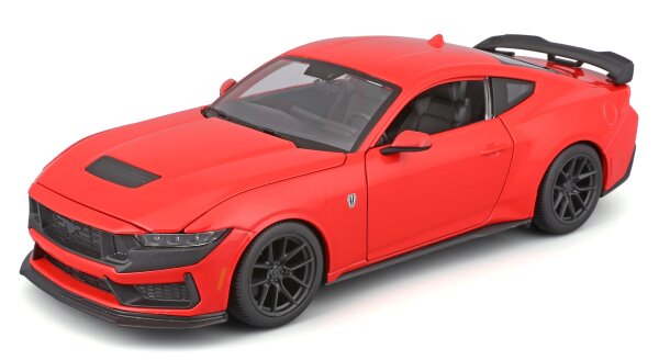 Ford Mustang Darkhorse 2024 1/24 rot Modellauto von Maisto lizenziert und detailgetreu