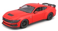 Ford Mustang Darkhorse 2024 1/24 rot Modellauto von...