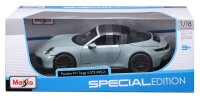 Porsche 911 Targa 4 GTS 1/18 Green Model Car by Maisto Licensed Detail