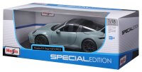 Porsche 911 Targa 4 GTS 1/18 Green Model Car by Maisto Licensed Detail