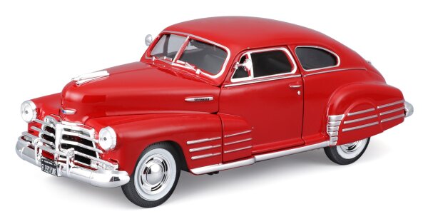 Chevrolet Fleetline Aerosedan 1948 1/24 rot Modellauto von Maisto