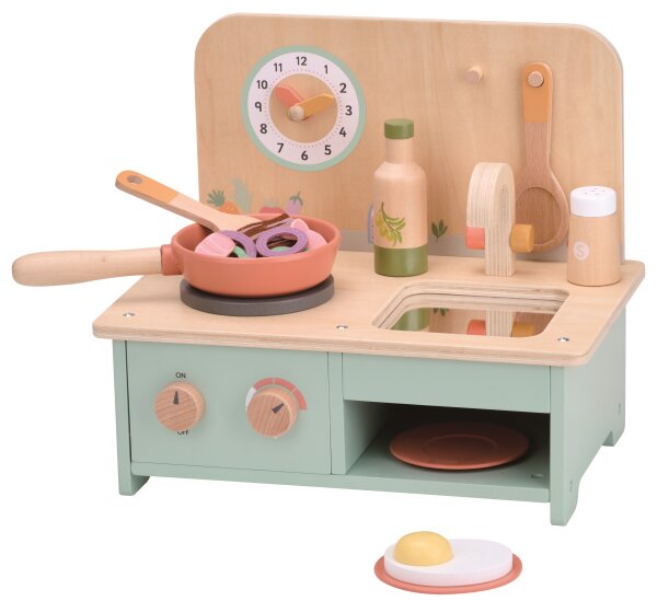 Schöne Holzspielküche mit 18-teiligem Zubehör von Spielba für kleine Köche