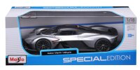 Aston Martin Valkyrie 2022 1/18 Modellauto silber von Maisto lizenziert