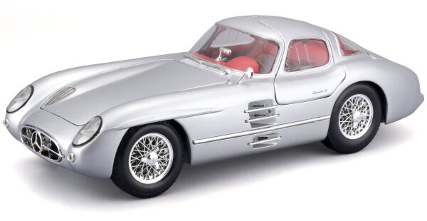 Mercedes Benz 300 SLR Coupe Uhlenhaut 1/18 Model Red Detailed