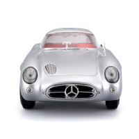 Mercedes Benz 300 SLR Coupe Uhlenhaut 1/18 Modell Rot Detailgetreu