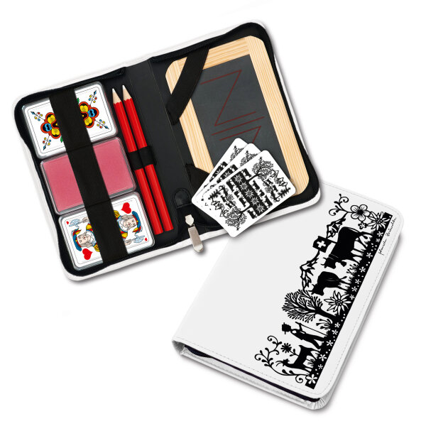 Jass-Set mit Scherenschnitt, Schiefertafel, Kreidestiften und Schwamm