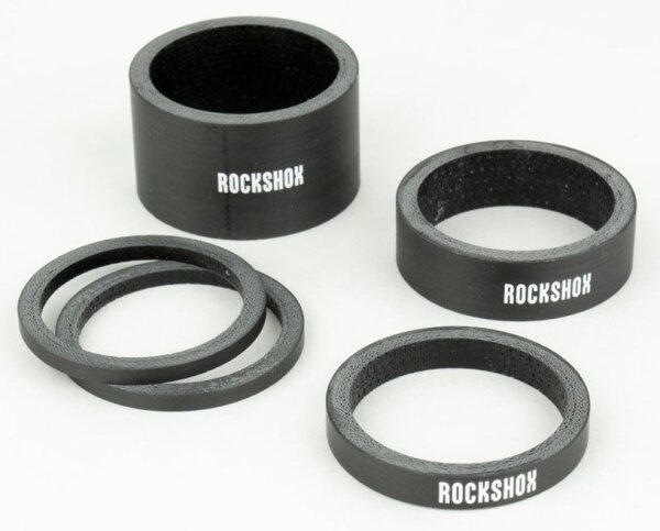 Headset Spacer Set aus Carbon mit glänzendem weißen Logo