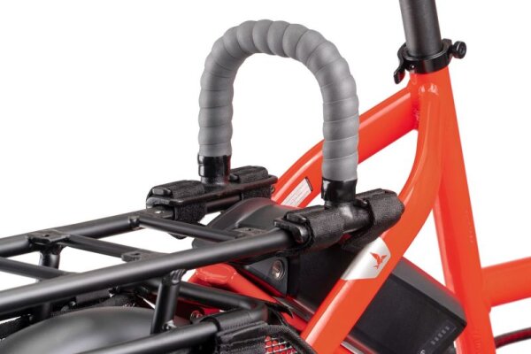 Sidekick handle additional grip for luggage carrier