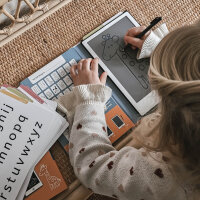 LCD Zeichentablett für Kinder mit 40 nachzeichnbare Illustrationen